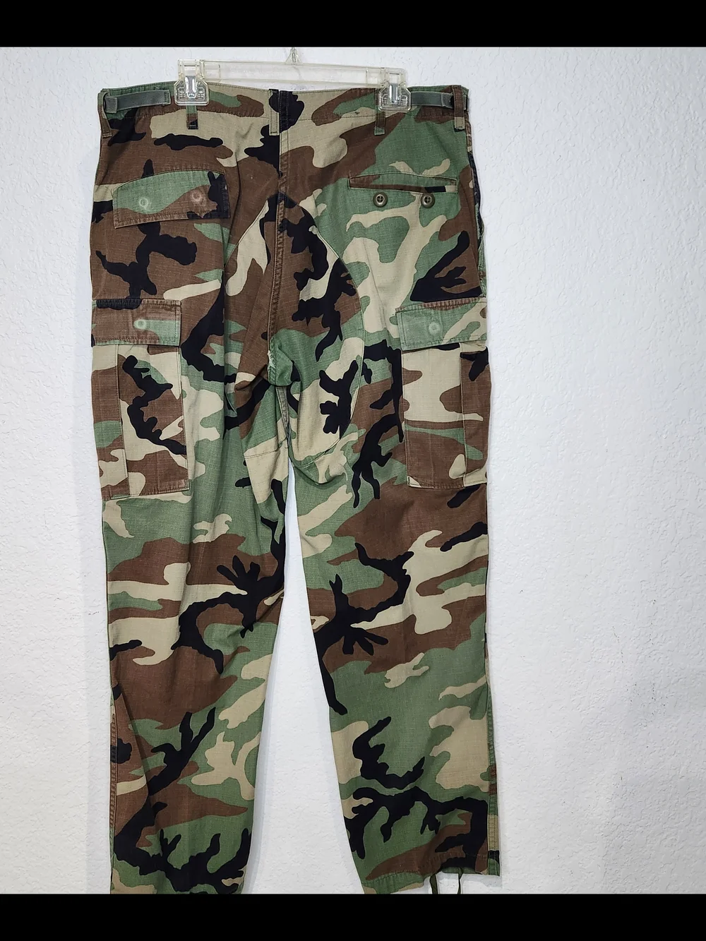 Vintage Men's Cargo Pants in Olive Green & Brown Camo